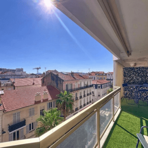 CANNES | Banane | 2-room 45m2 | Terrace 12m2