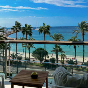 [SOLD] CANNES | CROISETTE | 3-Room 90 m2 | Terrace 11 m2 | Seafront | Parking | Cellar