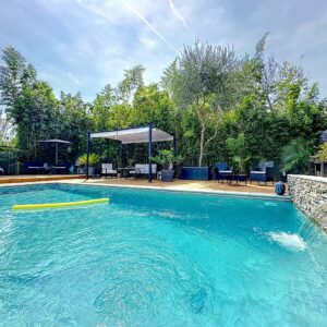 CANNES | Contemporary villa 175 sqm, swimming pool, 3 parking spaces