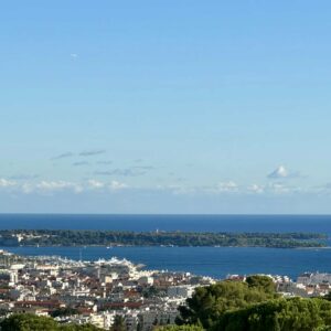 LE CANNET | 4-Room 110 sqm + 57 sqm Terrace, Sea View – 2 Parking