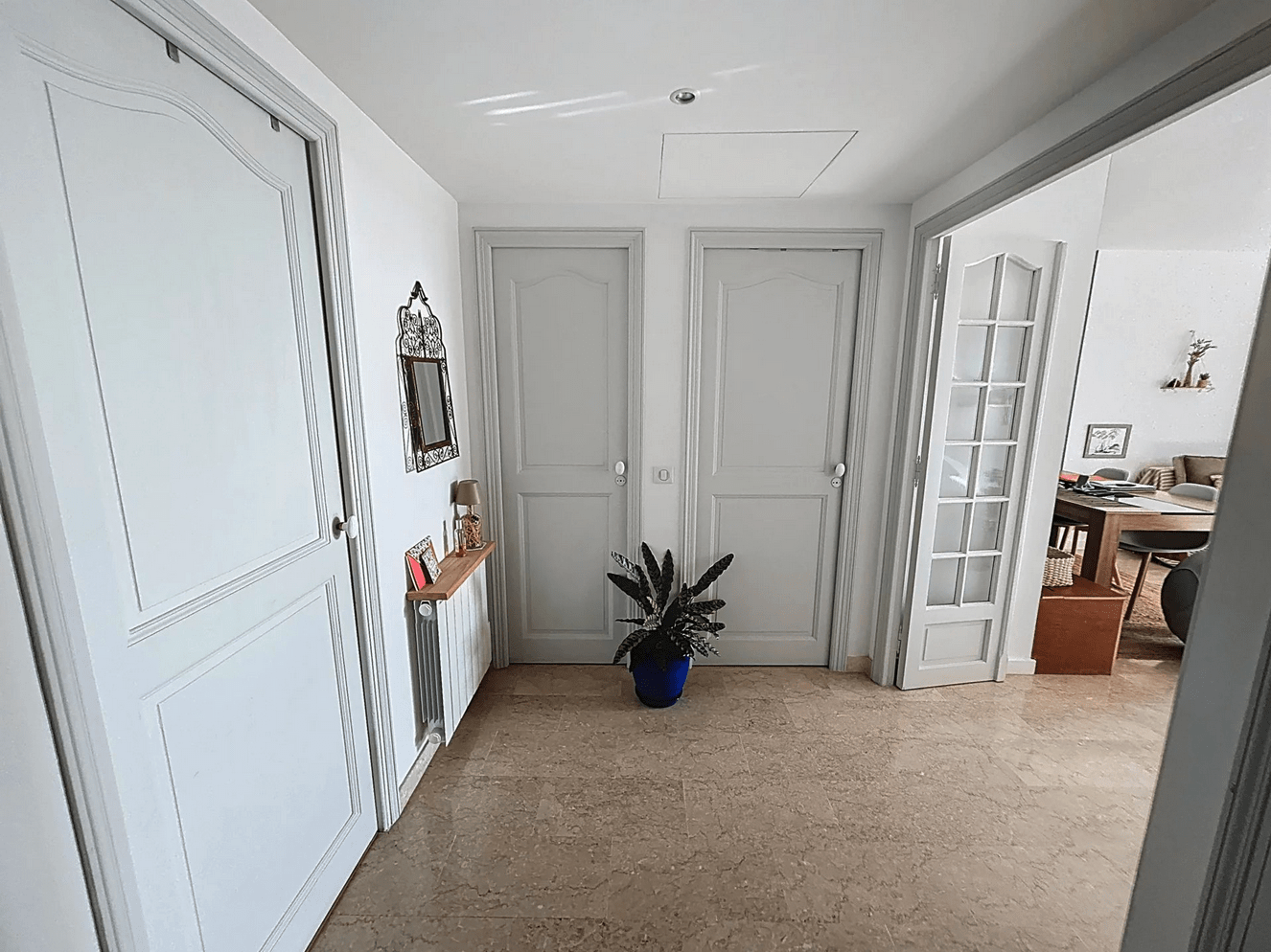 LE CANNET | Historic Center | 2-Room 48m2 | Sea View | Parking – Image 10