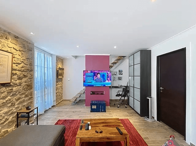 LE CANNET | Historic Center | Top Floor 4-Room Duplex 112m2 – Image 2