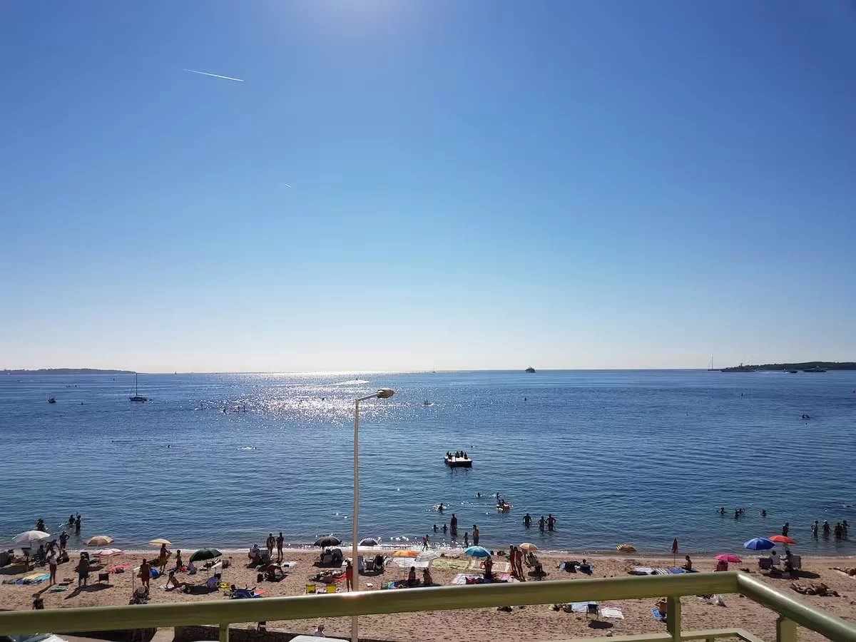 CANNES | Palm Beach | Moure Rouge | 4-room 80m2 Apartment with Terrace 15m2 | Seafront | Parking – Image 15