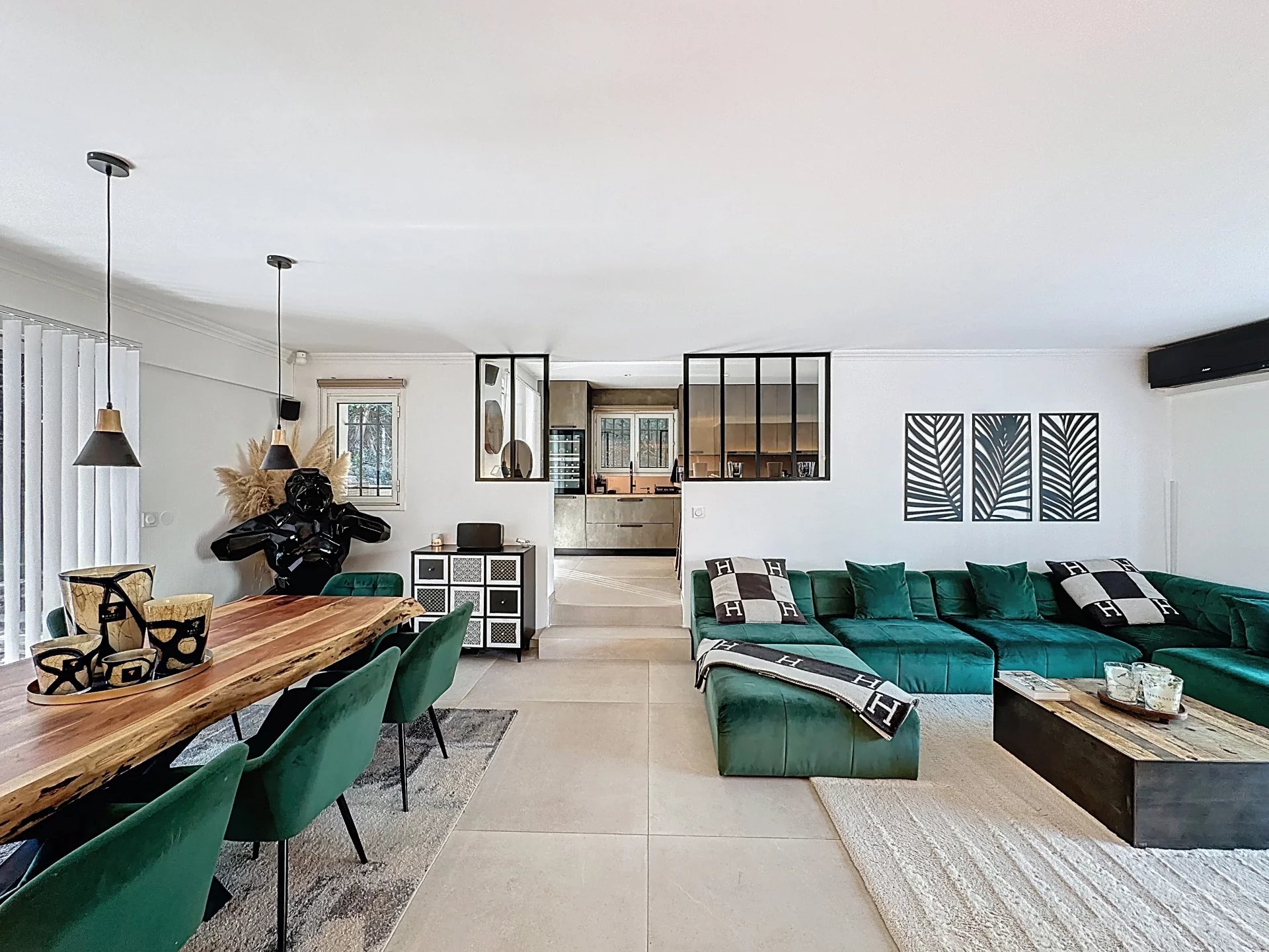 LE CANNET | Villa 231 m2 | 4 bedroom | 1,020 Plot | Swimming Pool – Image 10