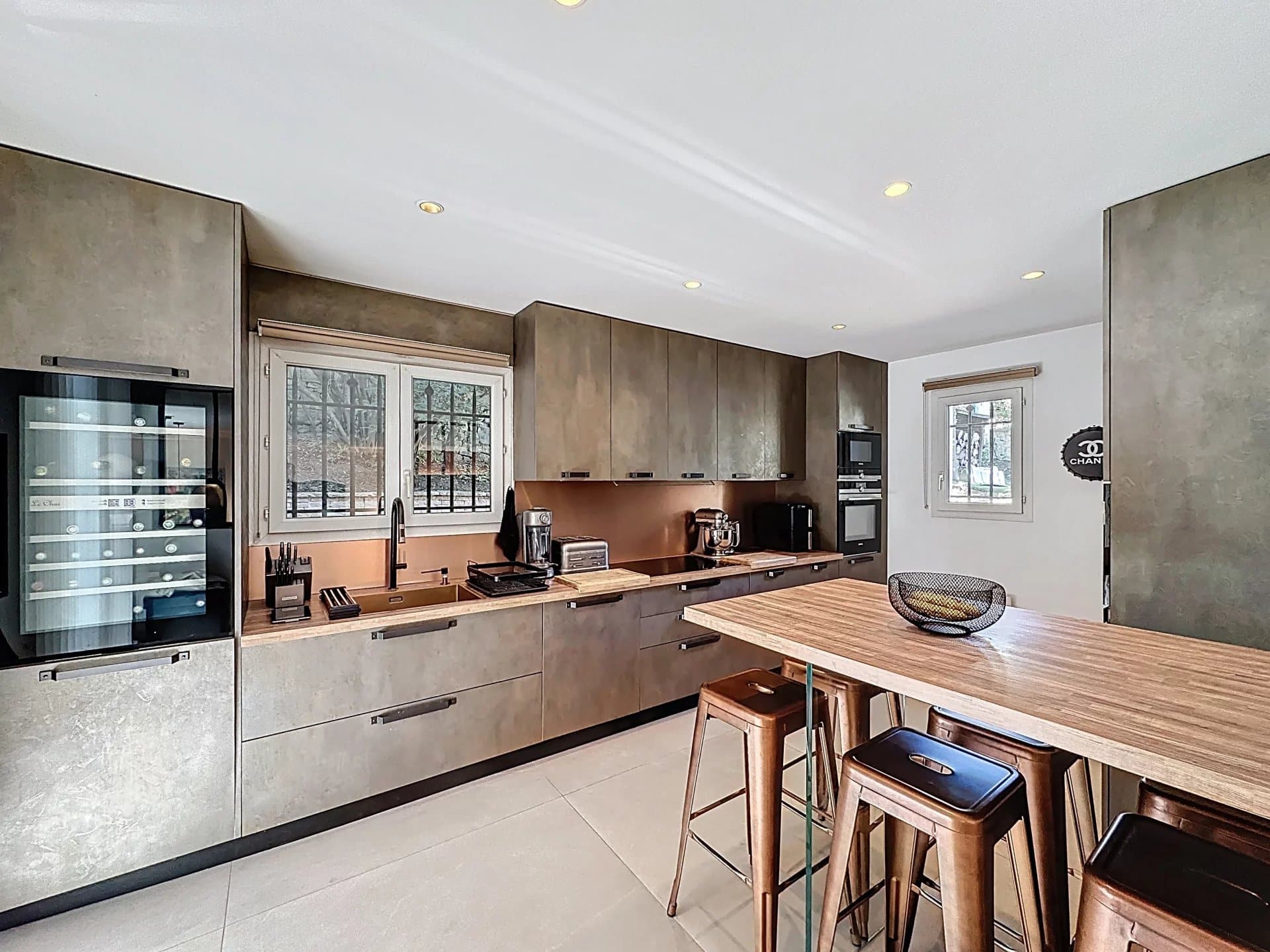 LE CANNET | Villa 231 m2 | 4 bedroom | 1,020 Plot | Swimming Pool – Image 8