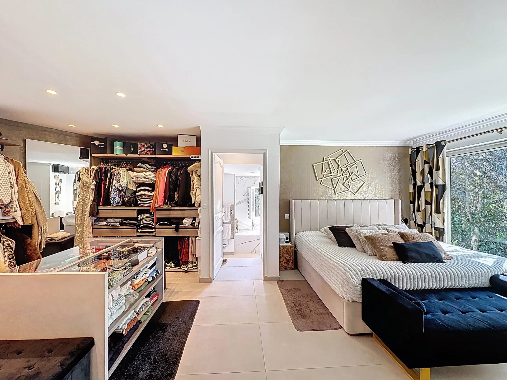 LE CANNET | Villa 231 m2 | 4 bedroom | 1,020 Plot | Swimming Pool – Image 4