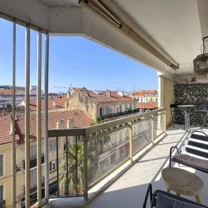 CANNES | Banane | 2-room 45m2 | Terrace 12m2