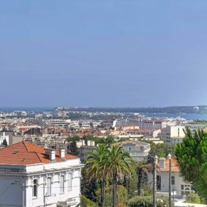 CANNES | Tassigny | Renovated 4-room 111m2 | Terrace 37m2 | Parking | Sea View